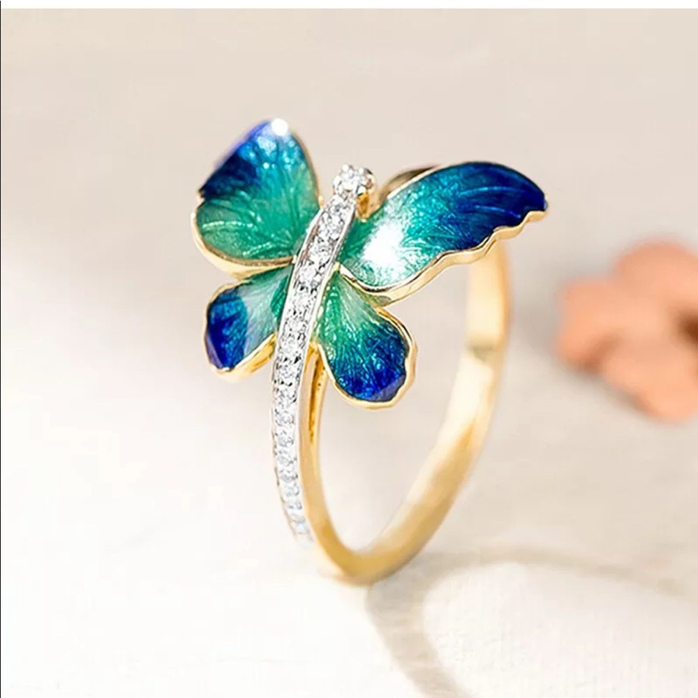 New Women’s Yellow Gold Plated Butterfly Ring - Picture 5 of 7